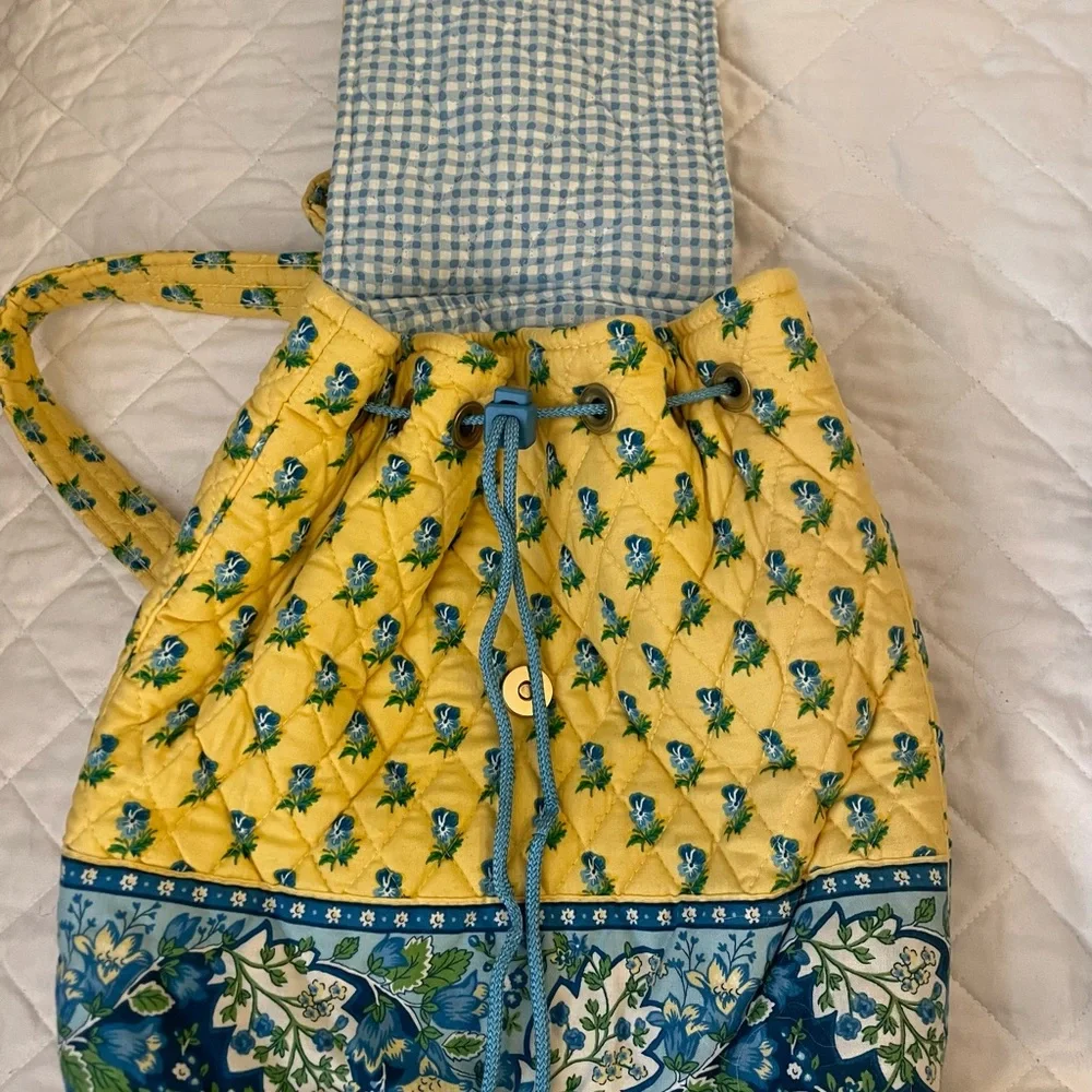 Quilted Vera Bradley Mini Drawstring Backpack - Katherine print